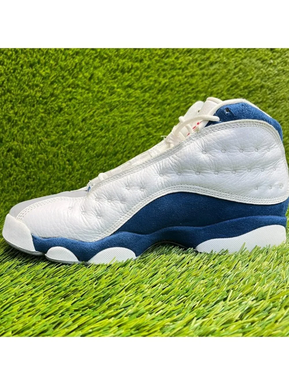 Nike Air Jordan 13 Retro Boys Size 7Y White Blue Gray Basketball Shoes Sneakers